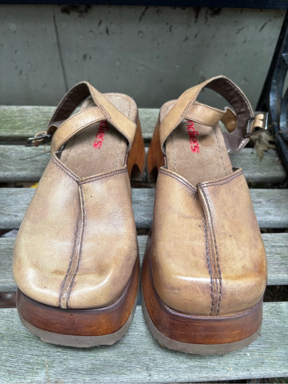 Candies Y2K Vintage Leather Wooden Platform Clogs size 10